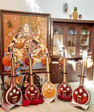 Ganesha Musicals Quality Saraswathy Veena Manufacturers Servicing